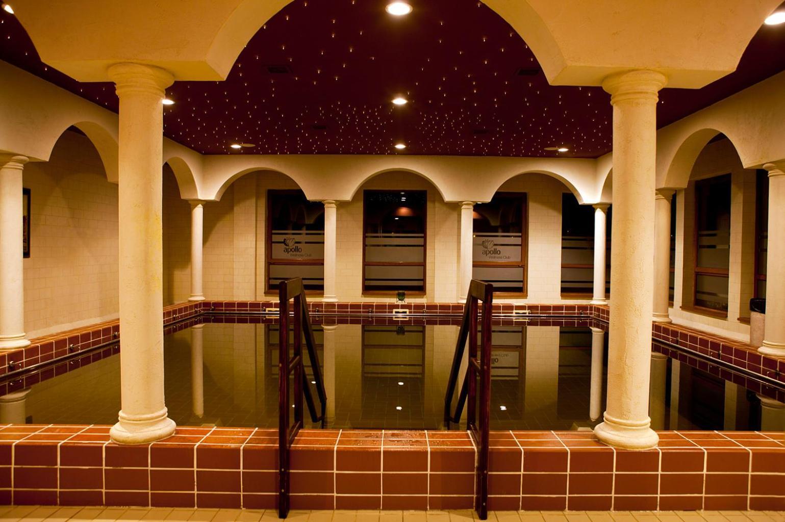 Hotel Apollo Wellness Club Sîngeorgiu de Mureş Exterior foto